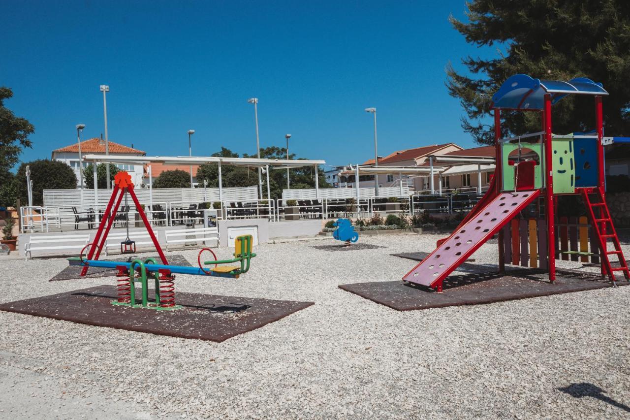 ויר Apartman Neli מראה חיצוני תמונה